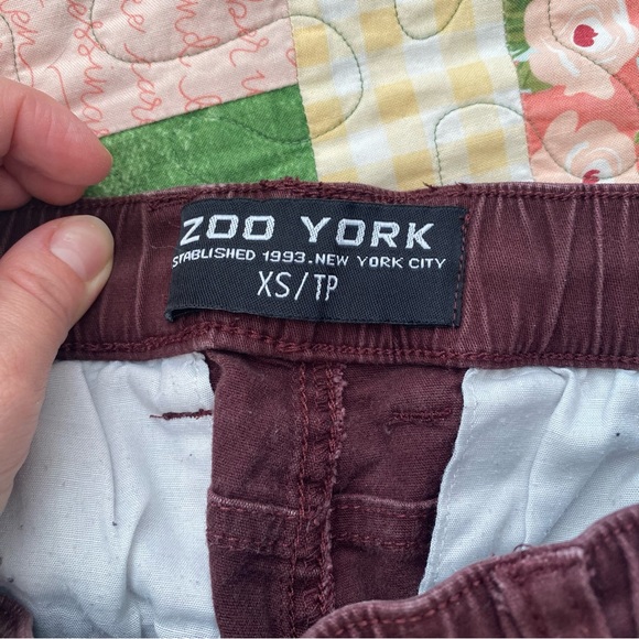 Zoo York Red Denim - Picture 5 of 11